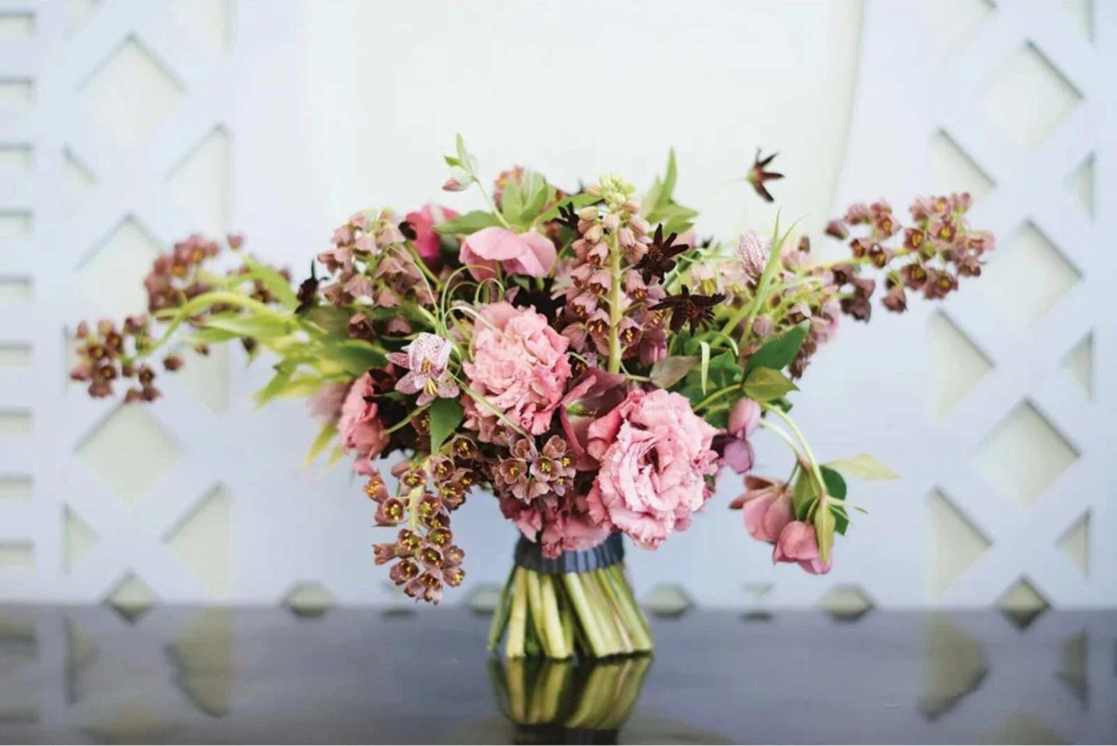 A closer look at an Avant Garden arrangement