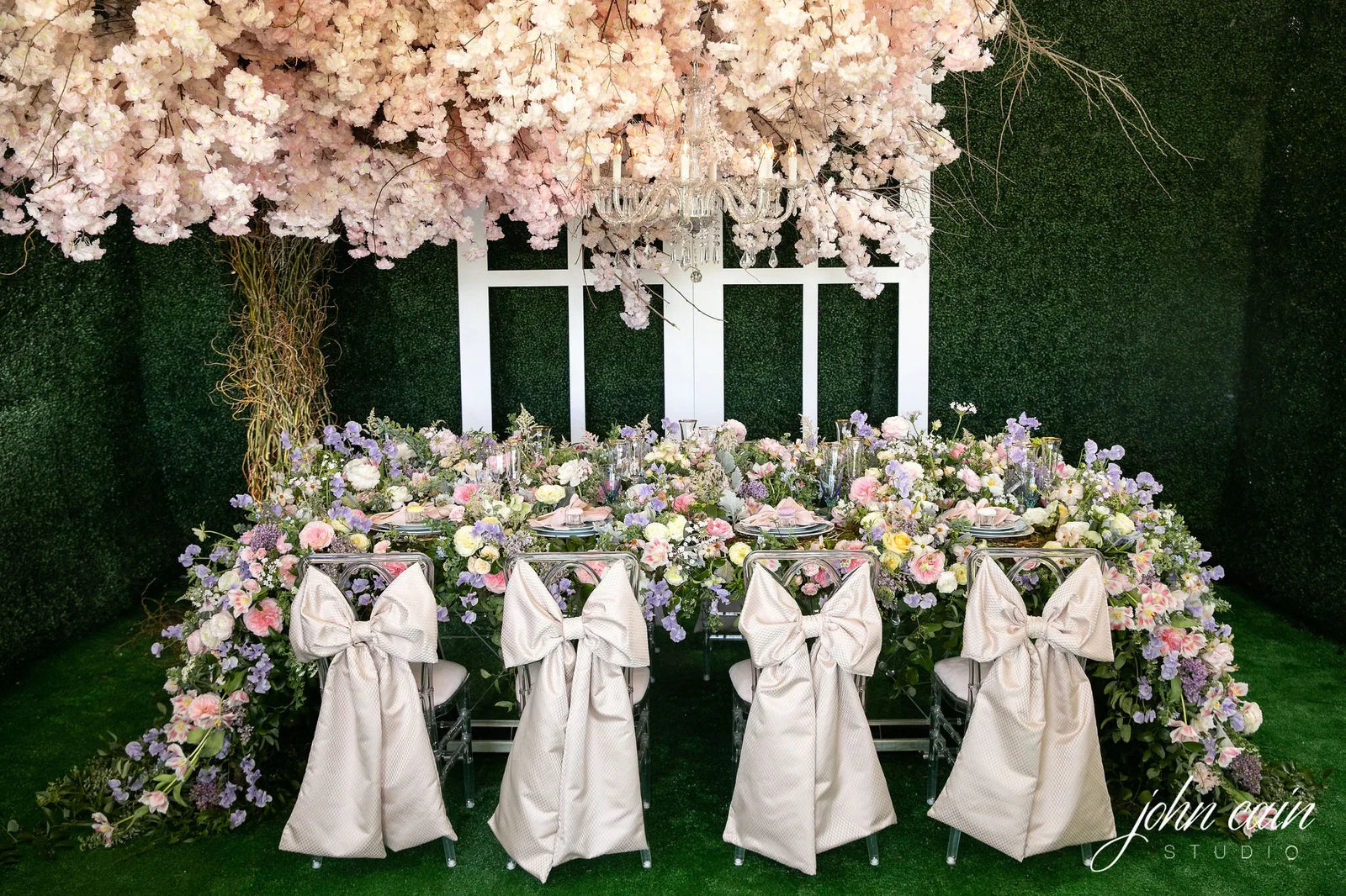 Growing Together: Avant Event floral design 46
