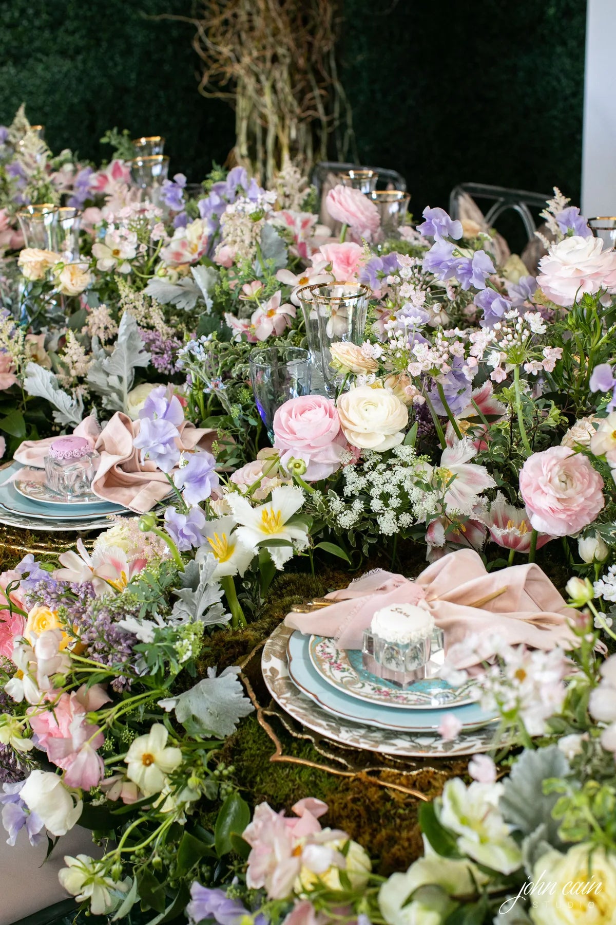 Growing Together: Avant Event floral design 47