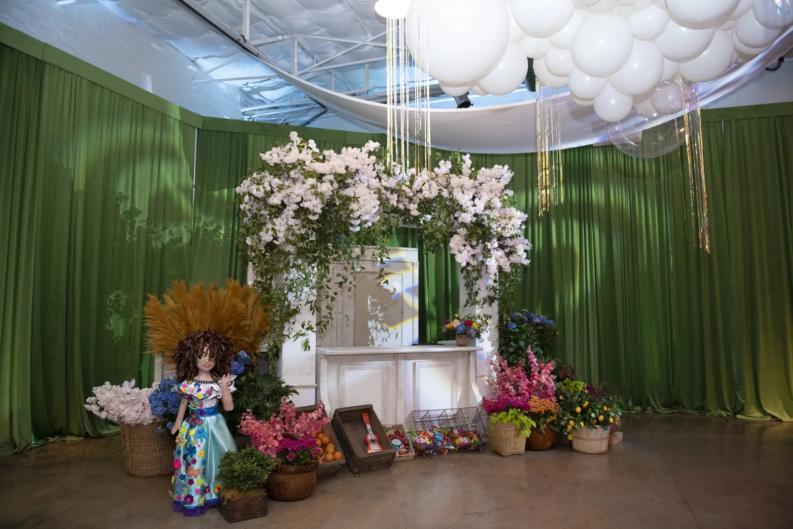 Growing Together: Avant Event floral design 55