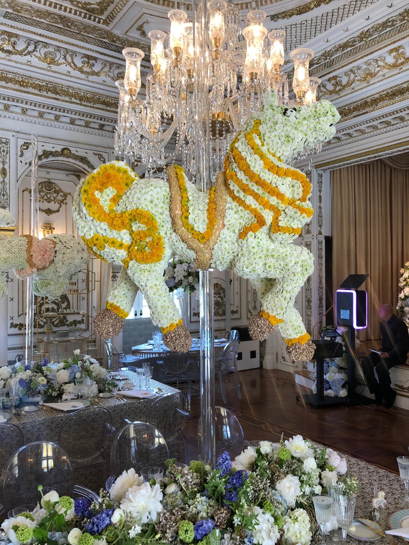 Growing Together: Avant Event floral design 88