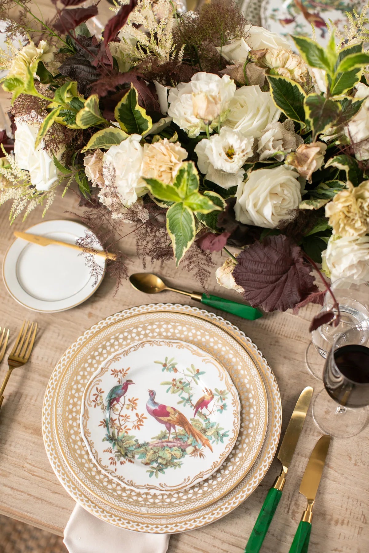 Gathering Well: Avant Event floral design 24