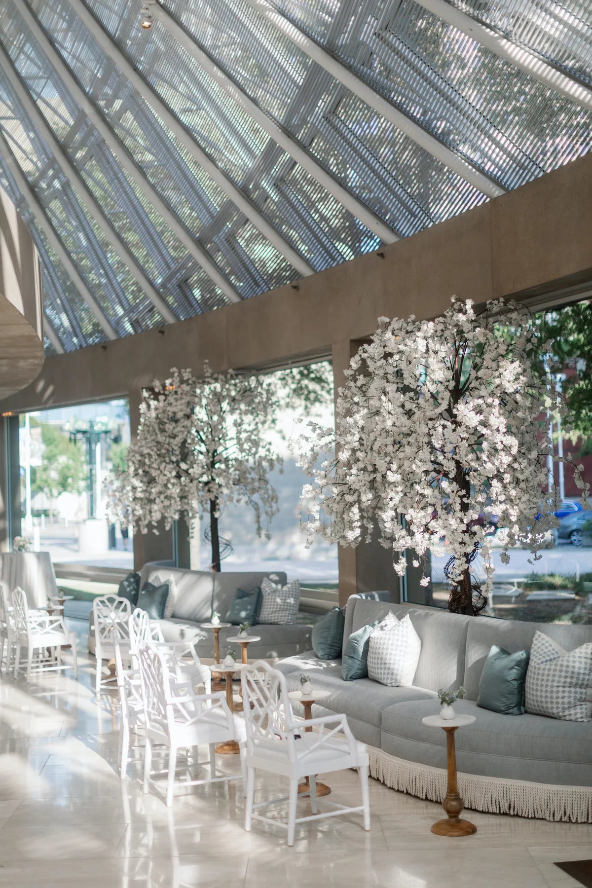 Gathering Well: Avant Event floral design 28