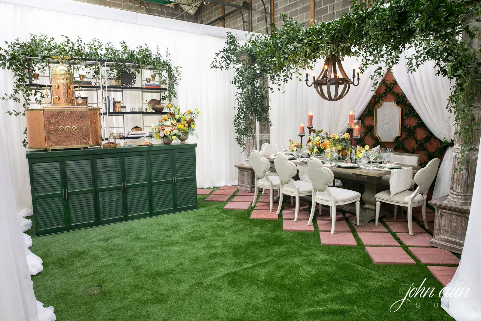 Gathering Well: Avant Event floral design 46