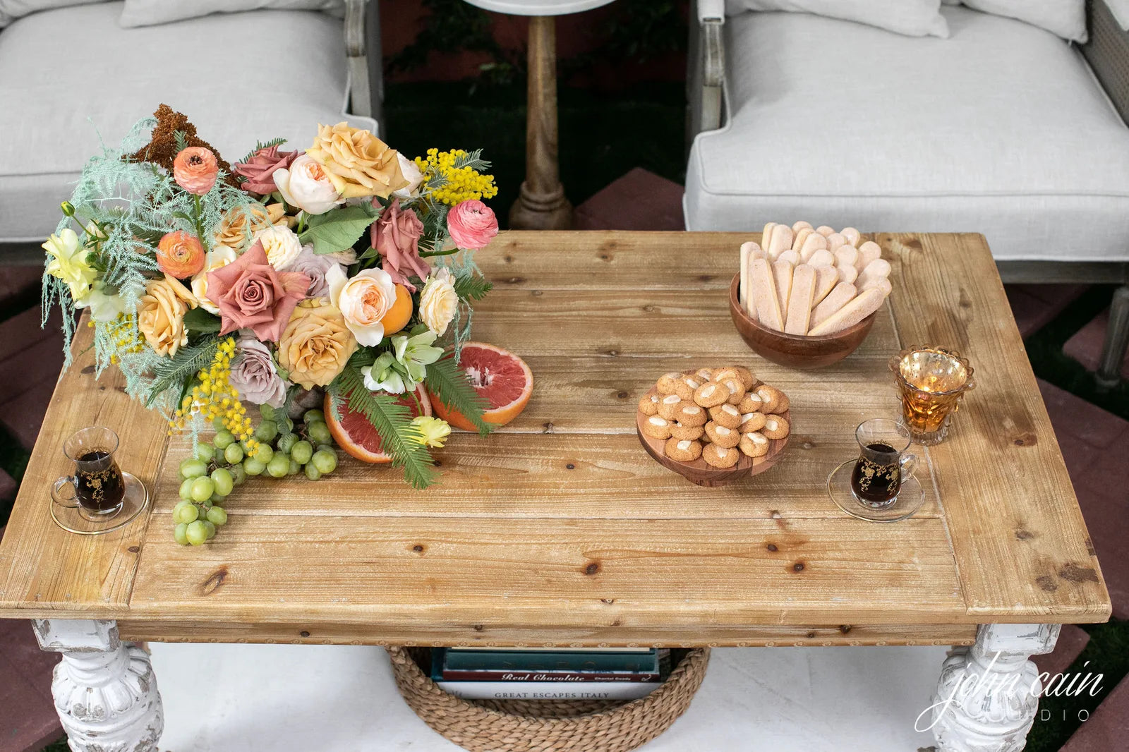 Gathering Well: Avant Event floral design 52
