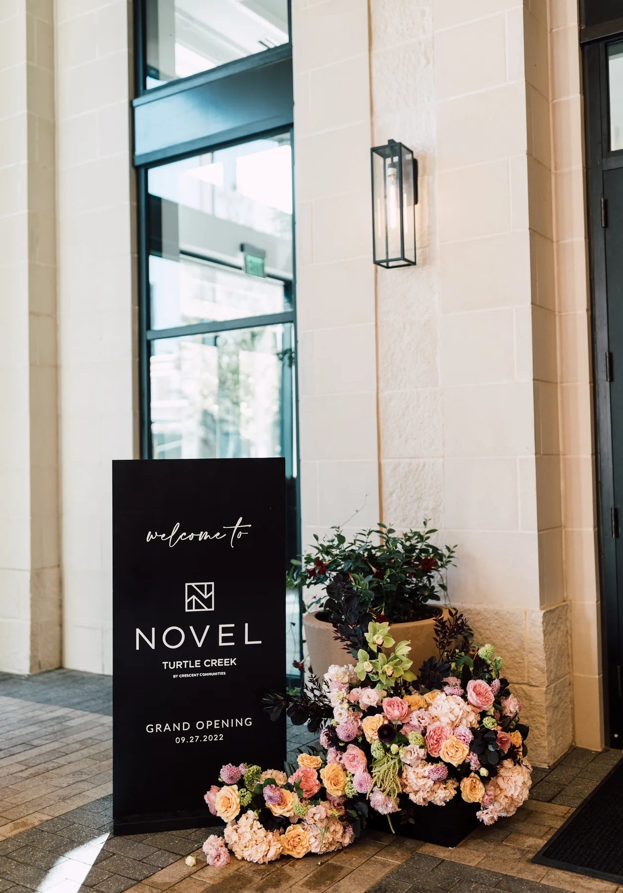 Gathering Well: Avant Event floral design 69