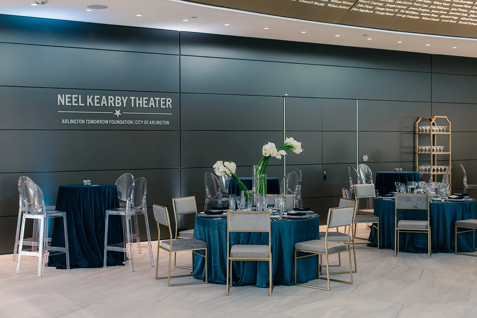 Gathering Well: Avant Event floral design 108
