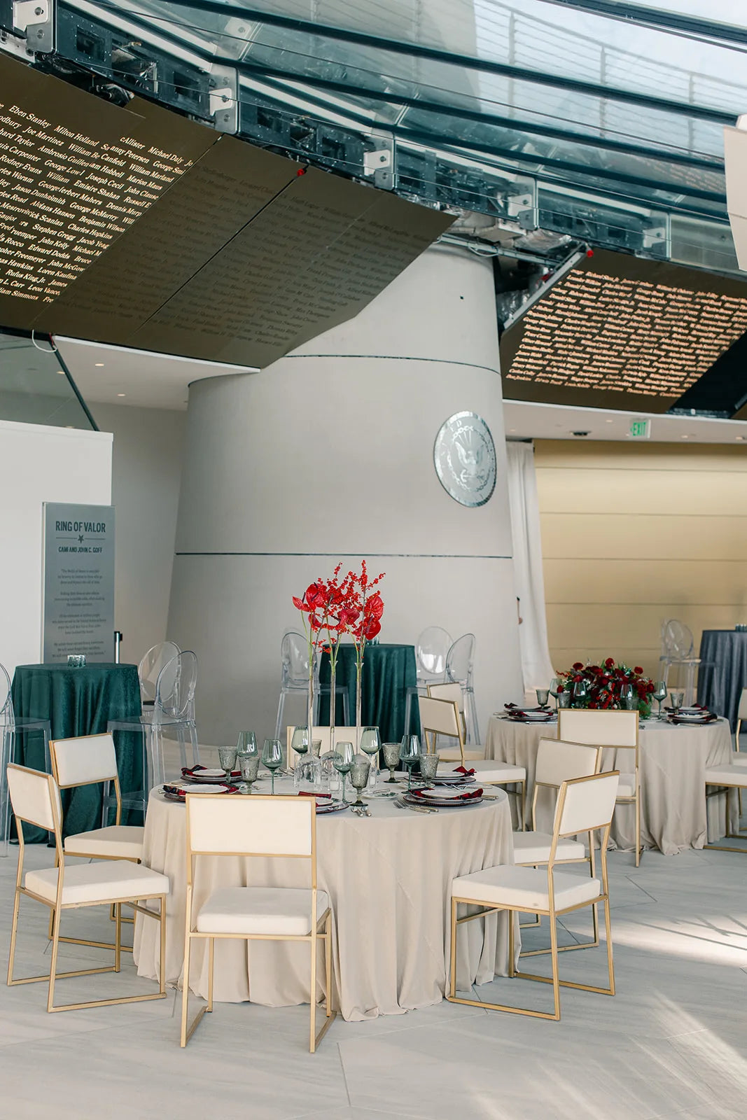 Gathering Well: Avant Event floral design 114