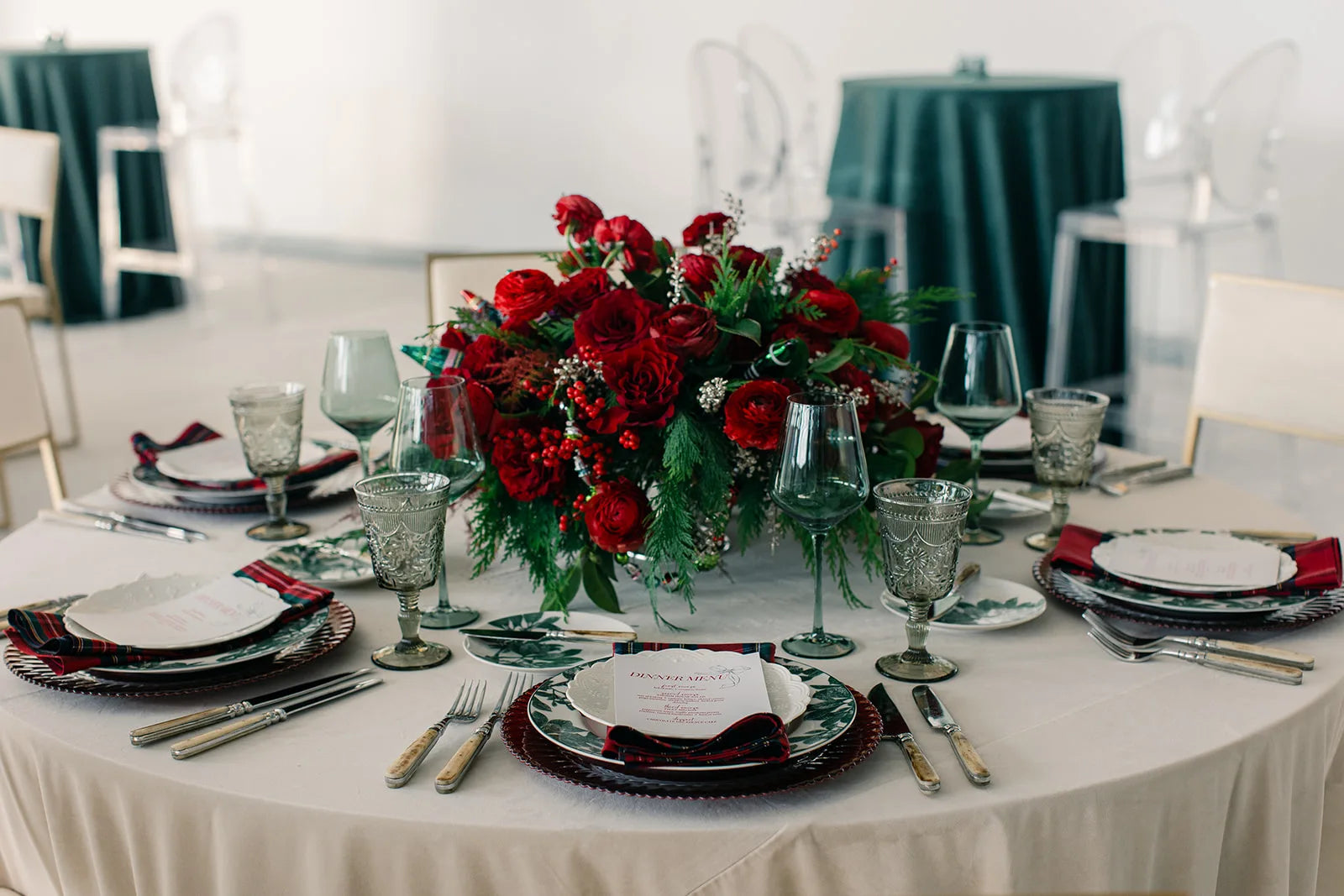 Gathering Well: Avant Event floral design 115