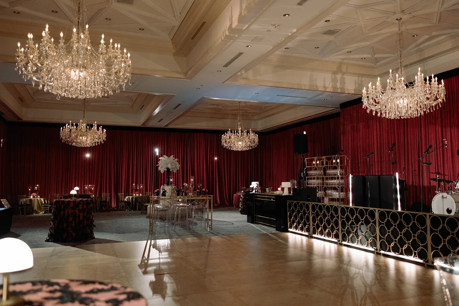Gathering Well: Avant Event floral design 126